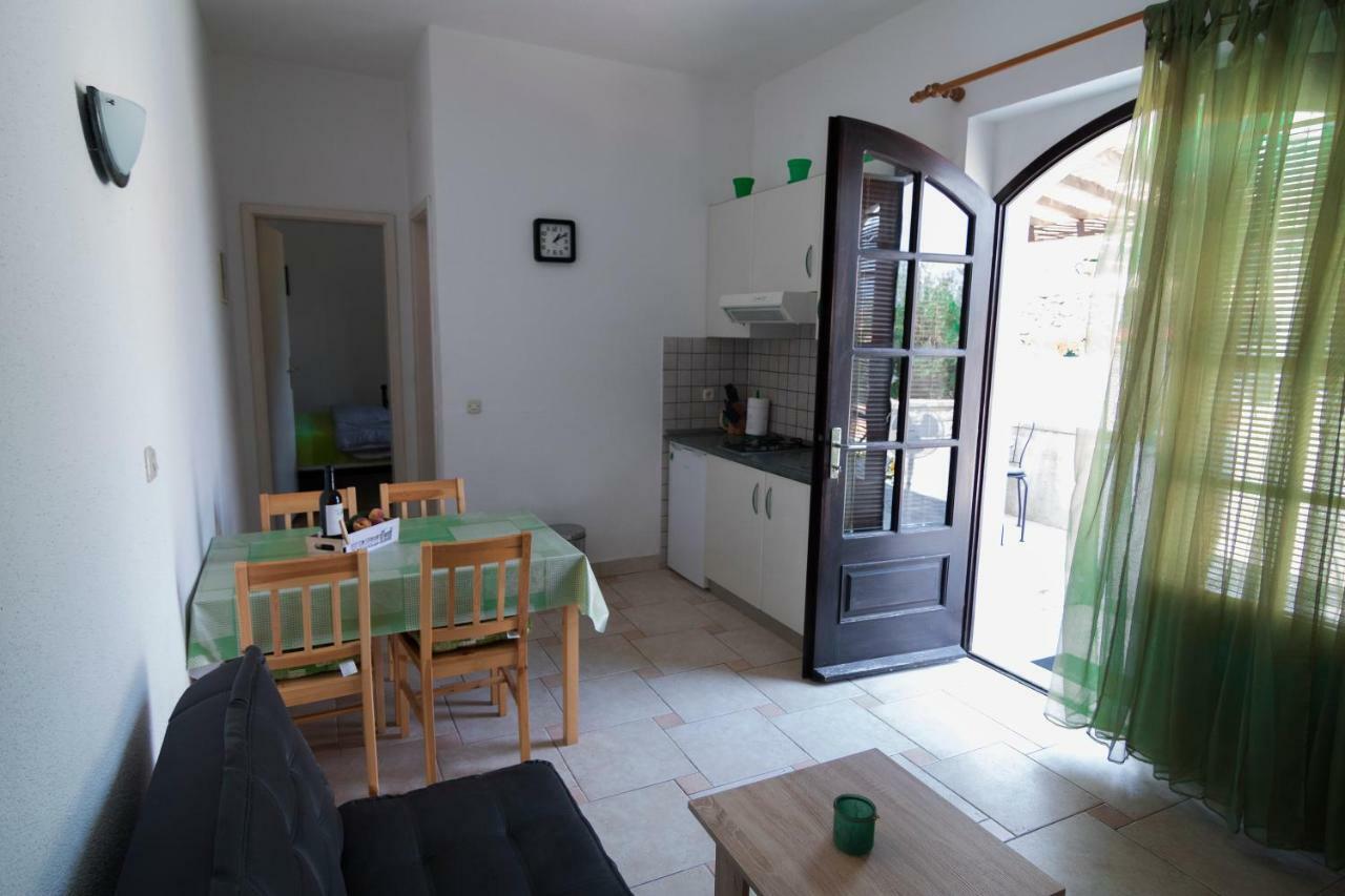 Apartments Ivana Postira Ngoại thất bức ảnh