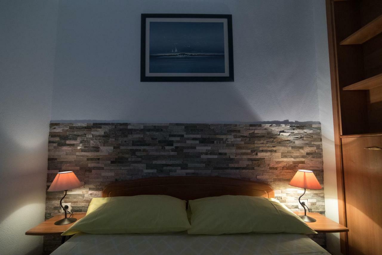 Apartments Ivana Postira Ngoại thất bức ảnh