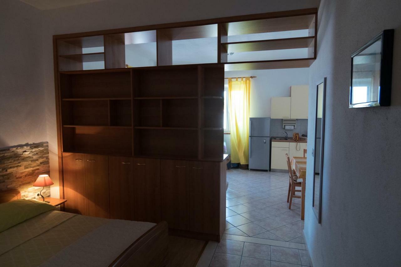 Apartments Ivana Postira Ngoại thất bức ảnh
